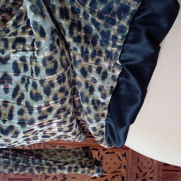 JM Collection: Top - Picture 5 of 6